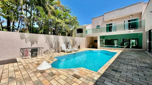 Casa com 6 Quartos à venda, 287m² no Guaratuba, Guaratuba