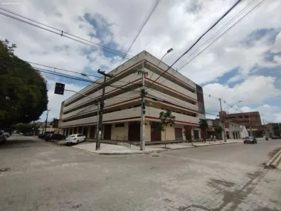 Apartamento com 3 Quartos para alugar, 167m² no Ellery, Fortaleza