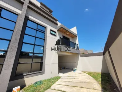 Sobrado com 3 Quartos à venda, 134m² no Capão Raso, Curitiba