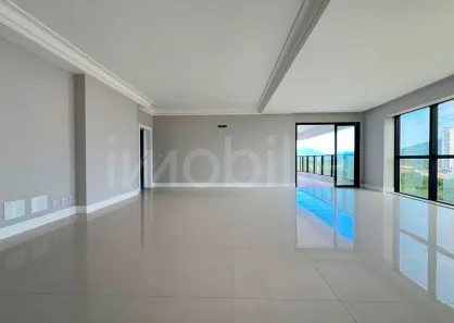Apartamento com 4 Quartos à venda, 183m² no Meia Praia, Itapema