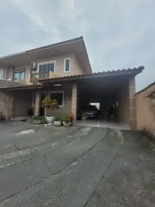 Sobrado com 2 Quartos à venda, 60m² no Barra do Aririú, Palhoça