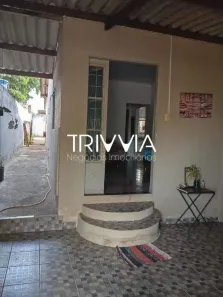 Casa com 2 Quartos à venda, 100m² no São Jorge, Uberlândia