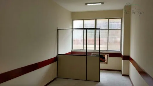 Sala Comercial para alugar, 25m² no Centro, Rio de Janeiro