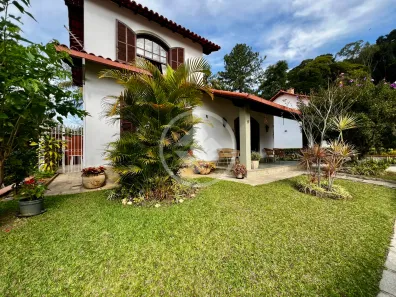 Casa de Condomínio com 3 Quartos à venda, 171m² no Várzea, Teresópolis