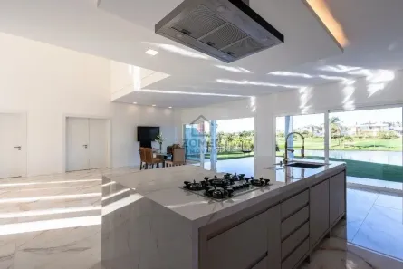 Sobrado com 5 Quartos à venda, 388m² no Belém Novo, Porto Alegre