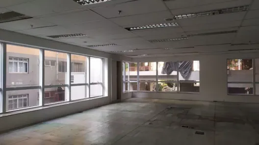 Sala Comercial para alugar, 132m² no Vila Nova Conceição, São Paulo