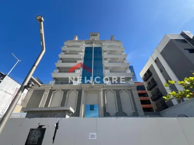 Apartamento com 4 Quartos à venda, 197m² no Meia Praia, Itapema