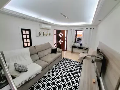 Sobrado com 3 Quartos à venda, 223m² no Jardim Santa Luiza, Poá