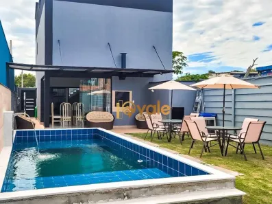 Casa de Condomínio com 3 Quartos à venda, 250m² no Jardim Jacinto, Jacareí