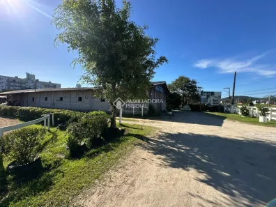 Lote/Terreno à venda, 200m² no Forquilhas, São José