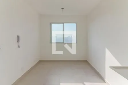 Apartamento com 2 Quartos à venda, 34m² no Jardim Celeste, São Paulo