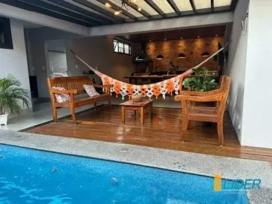 Casa com 4 Quartos à venda, 225m² no Buritis, Uberlândia