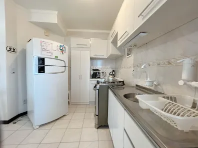 Apartamento com 2 Quartos à venda, 75m² no Centro, Torres