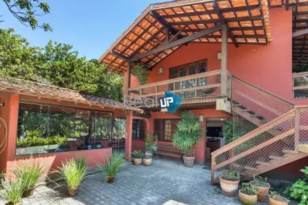 Casa com 5 Quartos para alugar, 392m² no Fonseca, Niterói