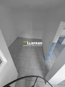 Casa com 2 Quartos para alugar, 55m² no Jardim São Paulo, Taboão da Serra
