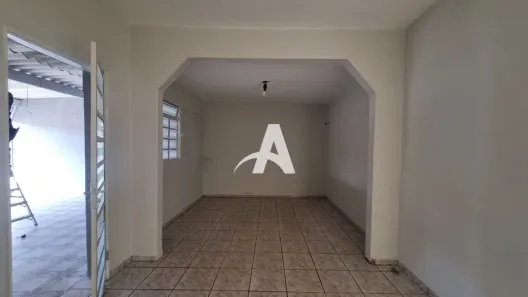 Casa com 3 Quartos para alugar, 100m² no Custódio Pereira, Uberlândia