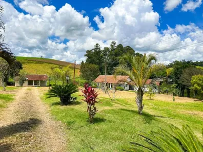 Fazenda/Sítio com 2 Quartos à venda, 7700m² no Centro, Socorro