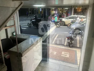 Sala Comercial com 1 Quarto para alugar, 50m² no Centro, Uberlândia