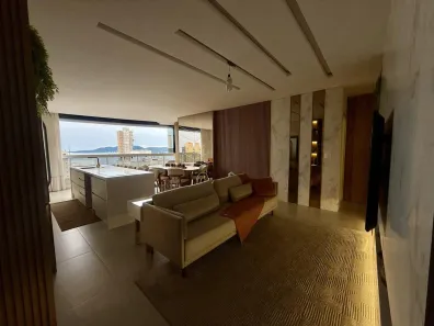 Apartamento com 3 Quartos à venda, 128m² no Meia Praia, Itapema