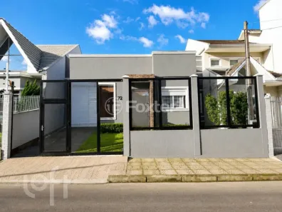 Casa com 3 Quartos à venda, 130m² no Parque da Matriz, Cachoeirinha