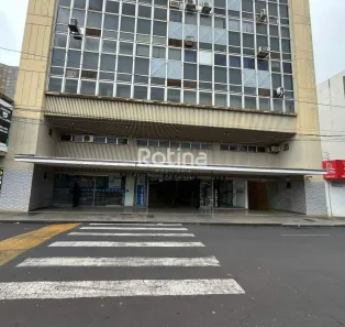 Sala Comercial para alugar, 30m² no Centro, Uberlândia