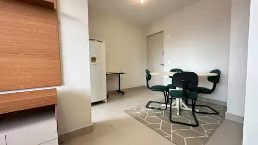 Apartamento com 1 Quarto para alugar, 35m² no Centro, Curitiba