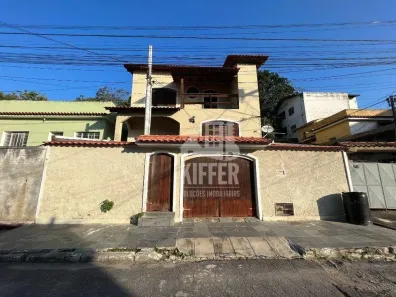 Casa com 3 Quartos à venda, 250m² no Zé Garoto, São Gonçalo