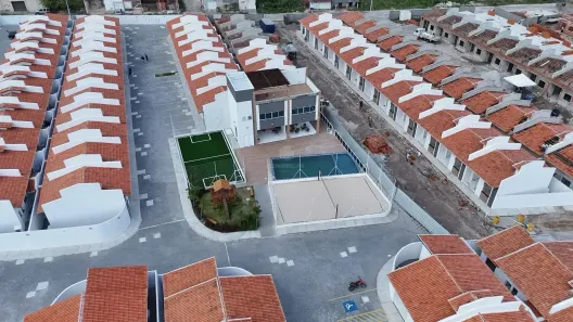 Casa de Condomínio com 2 Quartos à venda, 51m² no Curicaca, Caucaia