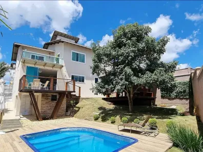 Casa de Condomínio com 3 Quartos à venda, 230m² no Grama, Juiz de Fora