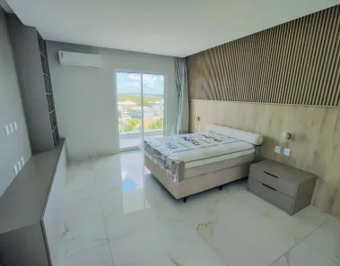 Sobrado com 5 Quartos para alugar, 325m² no Pium (Distrito Litoral), Parnamirim