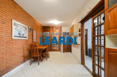Casa com 6 Quartos à venda, 275m² no Jardim da Glória, São Paulo