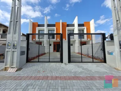 Sobrado com 3 Quartos à venda, 97m² no Floresta, Joinville