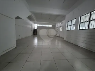 Prédio Comercial para alugar, 720m² no Vila Romana, São Paulo