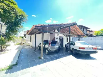 Casa com 3 Quartos à venda, 450m² no Itaipu, Niterói