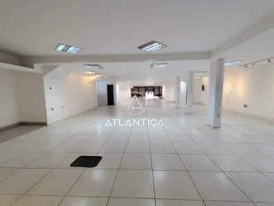 Ponto Comercial para alugar, 569m² no Centro, Macaé