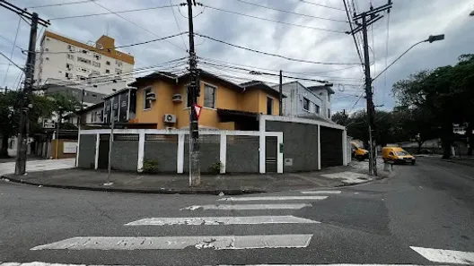 Casa com 3 Quartos para alugar, 177m² no Embaré, Santos