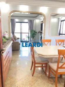 Apartamento com 4 Quartos para alugar, 242m² no Vila Prudente, São Paulo