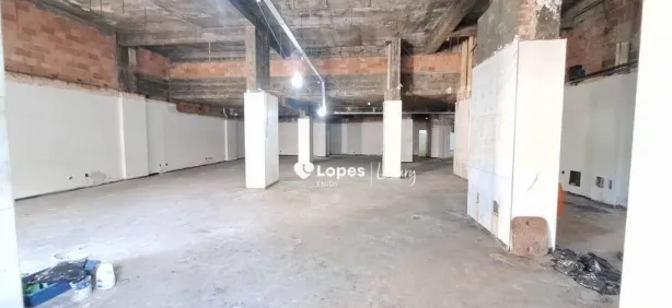 Ponto Comercial à venda, 295m² no Vila Isabel, Rio de Janeiro