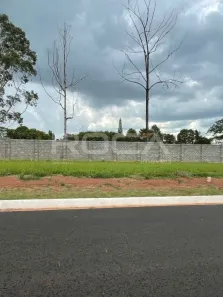 Lote/Terreno à venda, 250m² no Residencial Samambaia, São Carlos