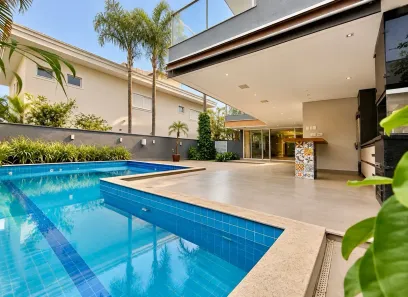 Sobrado com 4 Quartos à venda, 354m² no Jardins Verona, Goiânia