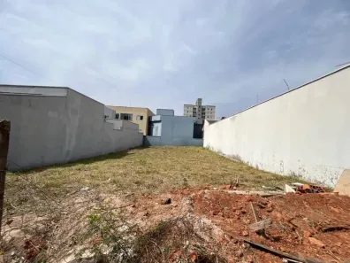 Lote/Terreno à venda, 330m² no Jardim Dona Judith, Americana