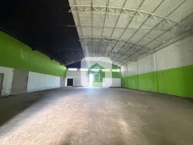 Galpão/Depósito/Armazém para alugar, 2200m² no Custódio Pereira, Uberlândia