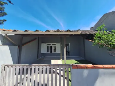 Casa com 2 Quartos à venda, 90m² no Praia da Enseada, São Francisco do Sul