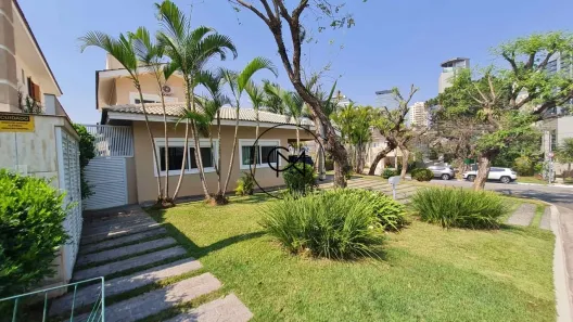 Casa de Condomínio com 5 Quartos à venda, 385m² no Alphaville, Santana de Parnaíba