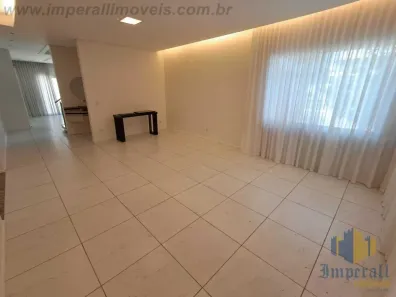 Casa de Condomínio com 4 Quartos à venda, 234m² no Bairro do Grama, Caçapava