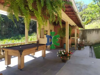 Fazenda/Sítio com 3 Quartos à venda, 250m² no Jardim São Gabriel, Jacareí