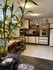 Casa com 1 Quarto para alugar, 30m² no Centro Cívico, Curitiba