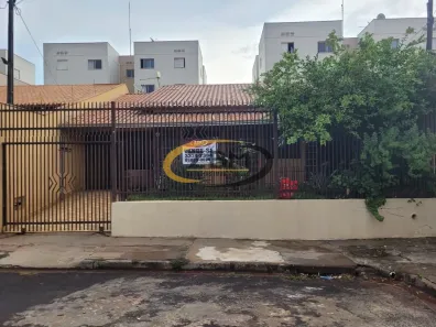 Casa com 3 Quartos à venda, 129m² no Conjunto Residencial Marajoara, Londrina