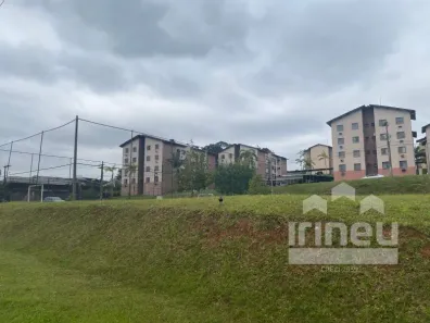 Apartamento com 2 Quartos para alugar, 51m² no Glória, Joinville