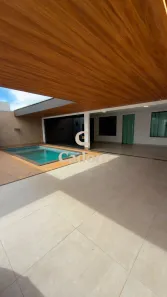 Casa com 3 Quartos à venda, 210m² no Novo Mundo, Uberlândia